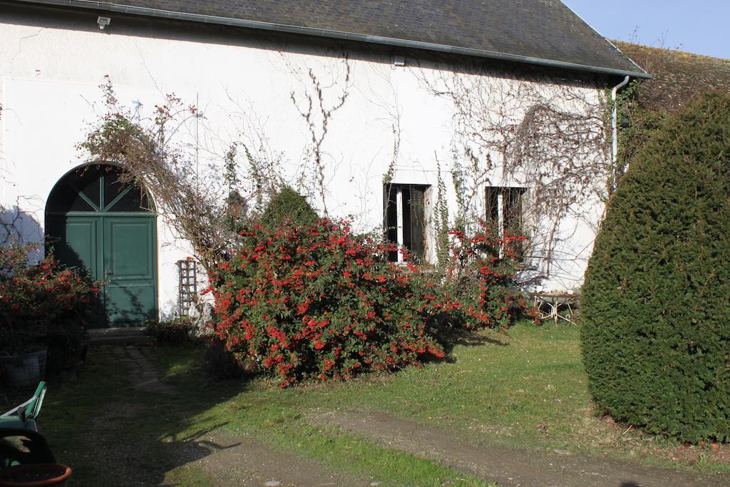 A La Ferme De La Joie - Chambres D'Hotes Chevannes  エクステリア 写真